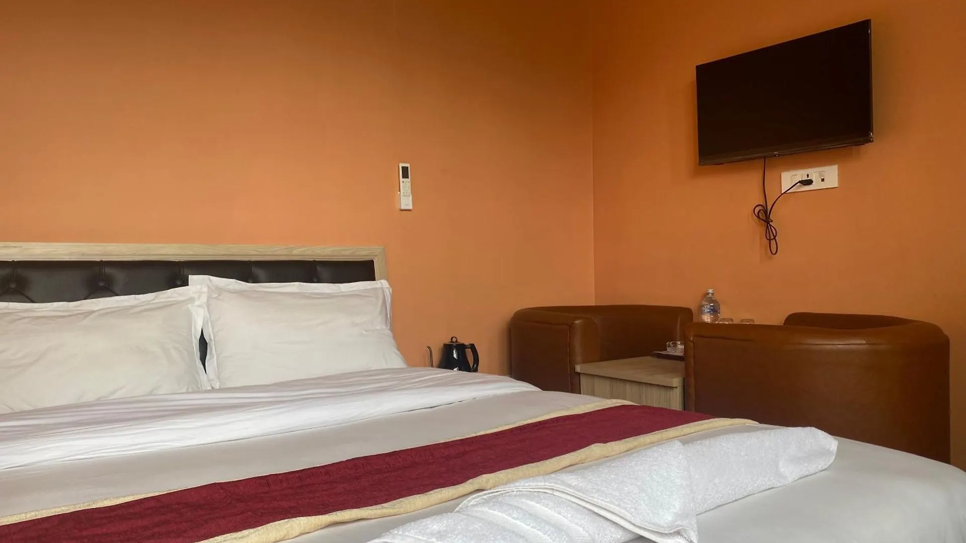 *** Hotel Chris Bed And Breakfast By Hostmandu Jawlakhel Nepal