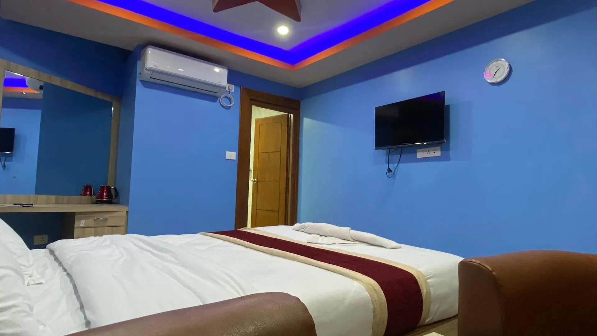 Chris Bed And Breakfast By Hostmandu Jawlakhel