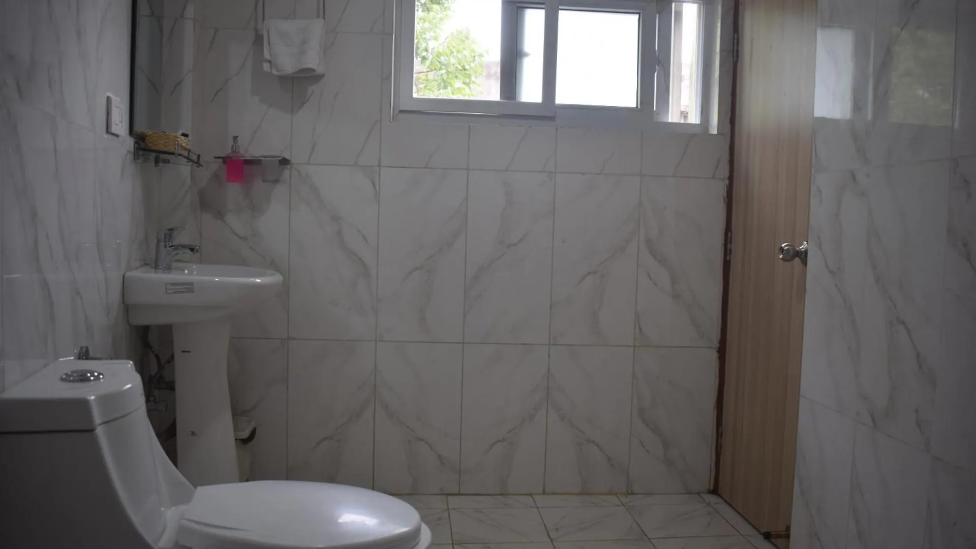 Chris Bed And Breakfast By Hostmandu Jawlakhel Nepal